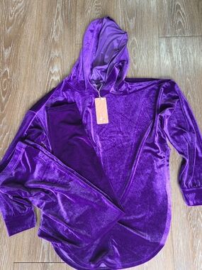 SHEIN Purple Velvet Hoodie Set
